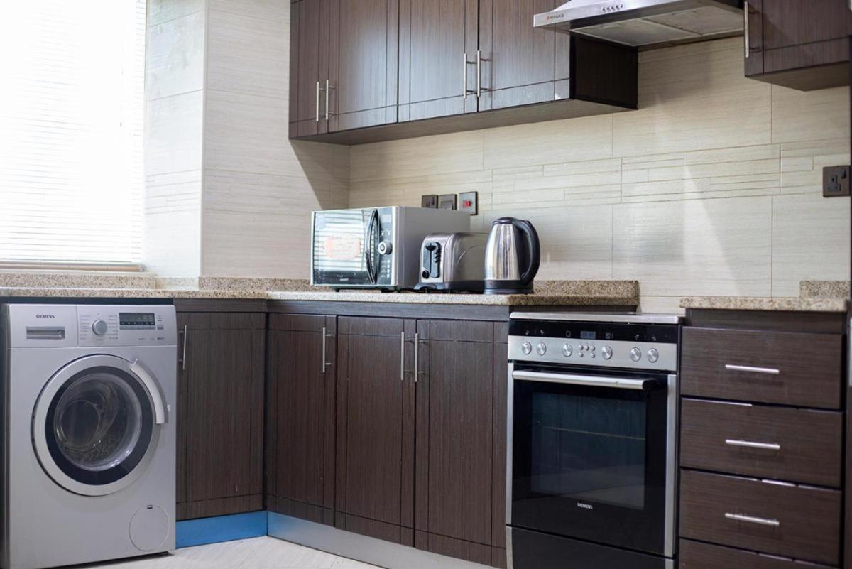 Better Living Apartment Дубай Экстерьер фото