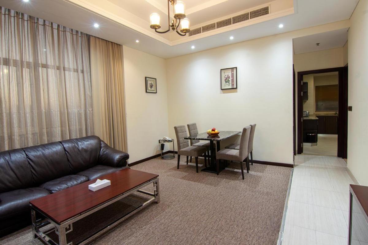 Better Living Apartment Дубай Экстерьер фото
